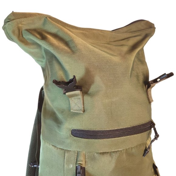 The Only Backpack by Fabletics Dark Khaki Green Laptop Sleeve & Tons of Pockets - Picture 10 of 14